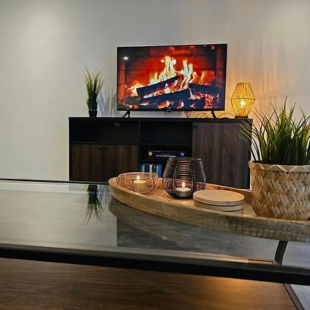 Luxe Woonboot In De Natuur Evt Met Console Bootje! 陆瓦尔登 外观 照片