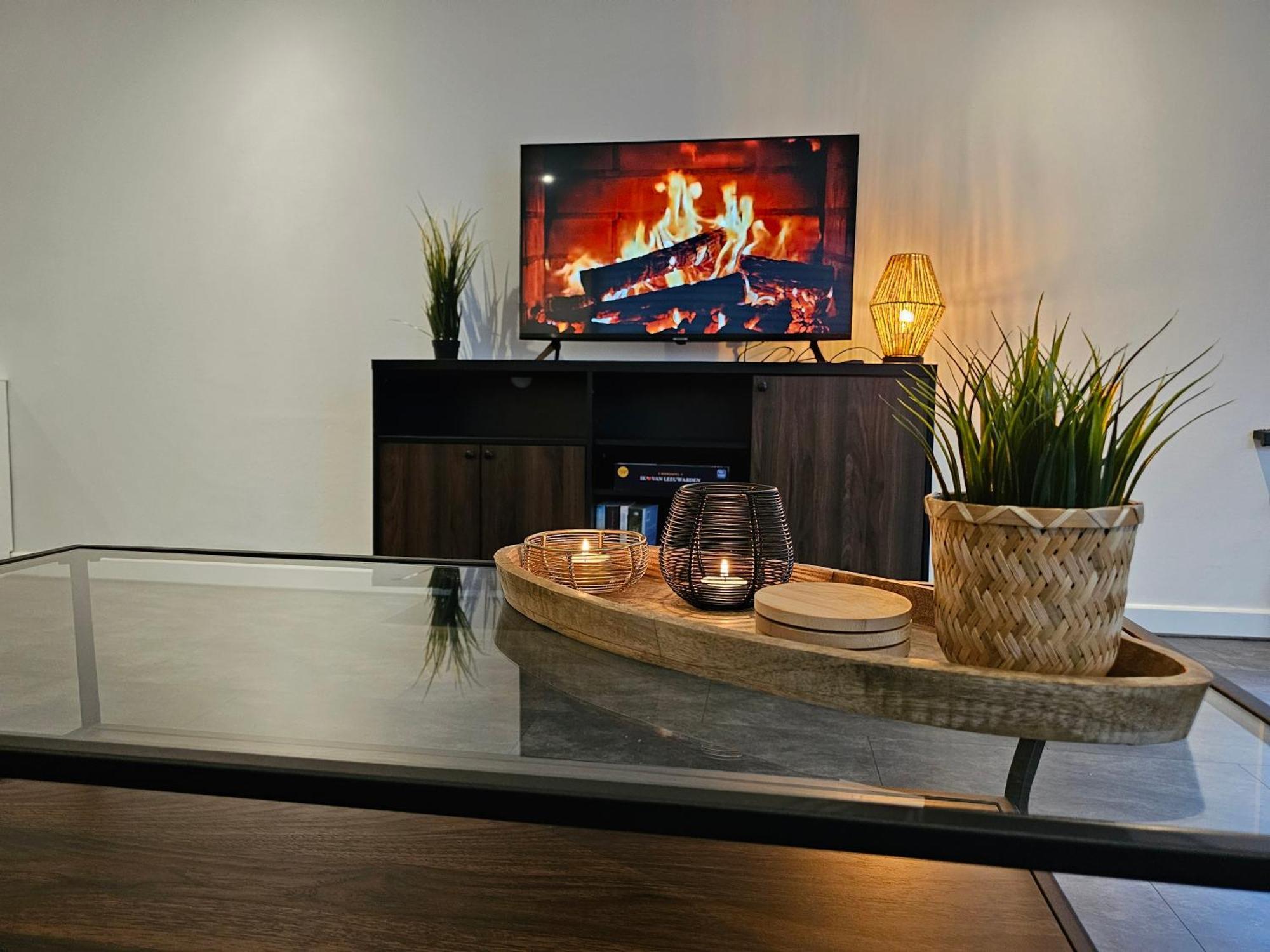 Luxe Woonboot In De Natuur Evt Met Console Bootje! 陆瓦尔登 外观 照片